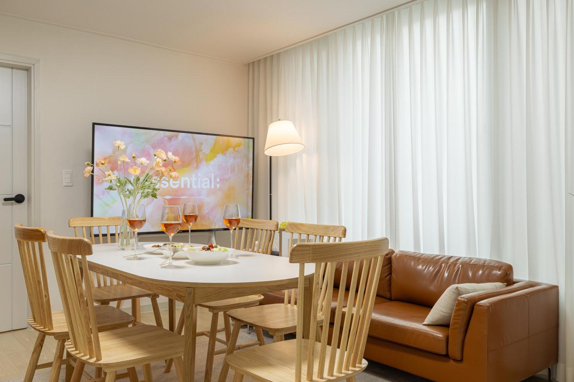 Bed & Breakfast Leesuhwansang *